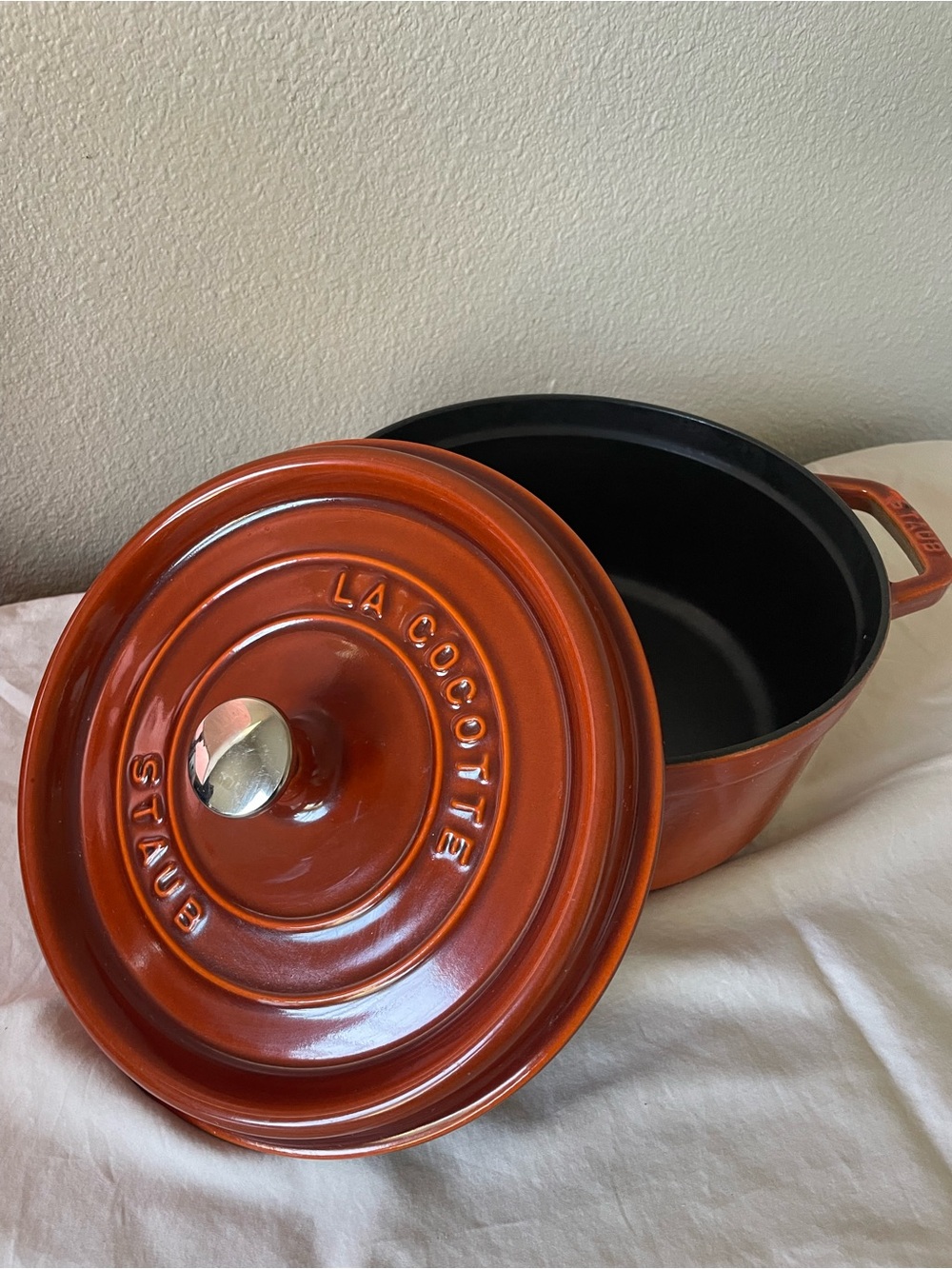 Staub La Cocotte 9.5” Round Dutch Oven (Rich Orange)